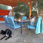 Ruby's Summer House With Spacious Garden And Free Parking Σπίτι διακοπών Γαύριο