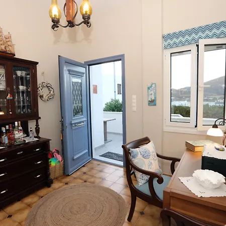 Ruby's Summer House With Spacious Garden And Free Parking Feriehus