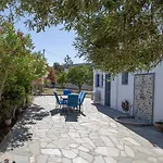 بيت للعطل Ruby's Summer House With Spacious Garden And Free Parking