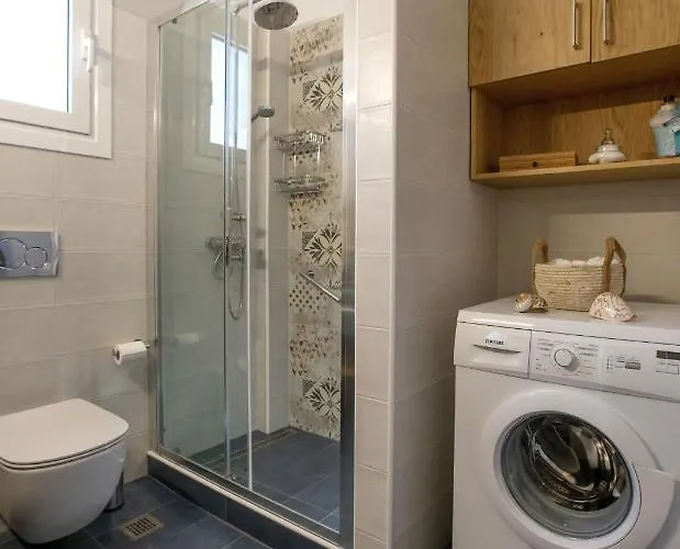 Σπίτι διακοπών Ruby's Summer House With Spacious Garden And Free Parking Γαύριο