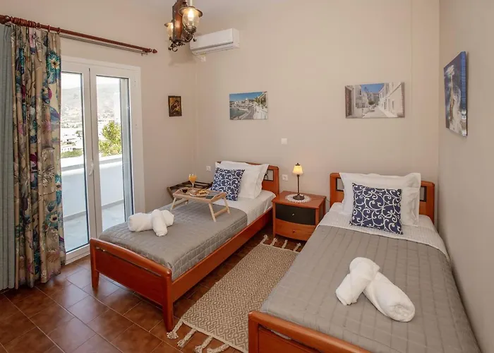 Σπίτι διακοπών Ruby's Summer House With Spacious Garden And Free Parking Γαύριο