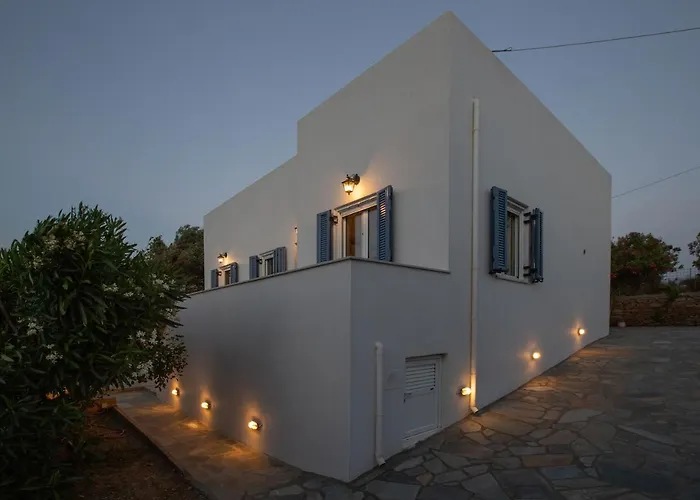 Ruby's Summer House With Spacious Garden And Free Parking * Γαύριο