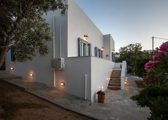 Σπίτι διακοπών Ruby's Summer House With Spacious Garden And Free Parking Γαύριο