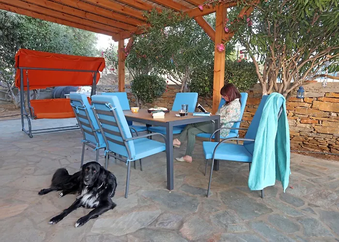 Ruby's Summer House With Spacious Garden And Free Parking Σπίτι διακοπών Γαύριο